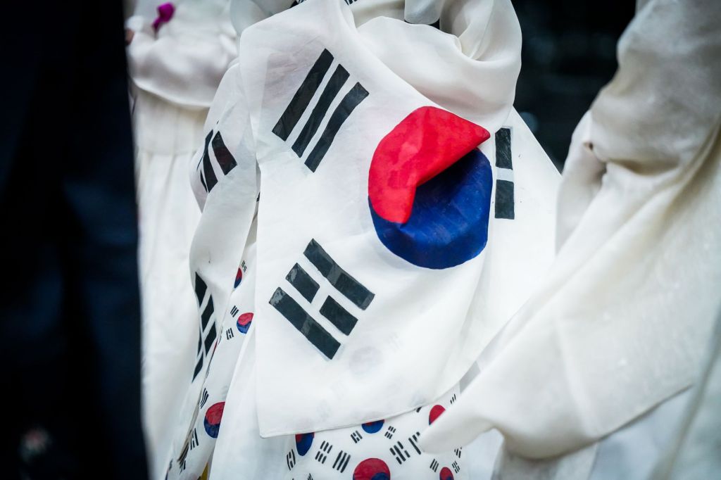 Bancos de Corea del Sur sufren ataque de IA y exponen crisis legal global